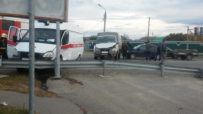 В Марий Эл «скорая помощь» врезалась в грузовую Газель