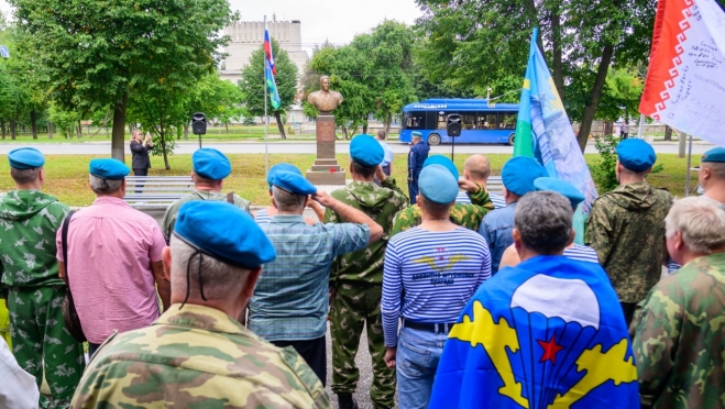 В Марий Эл «крылатая пехота» сегодня отмечает День ВДВ