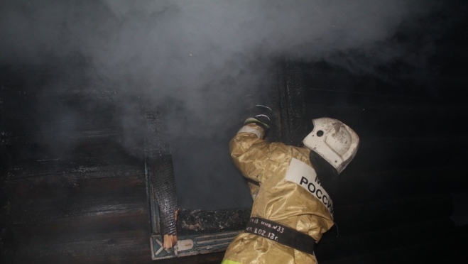 В Йошкар-Оле на пожаре пострадал пенсионер