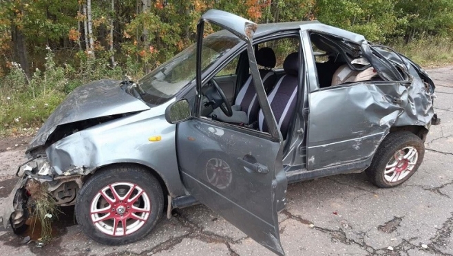 На трассе «Йошкар-Ола – Уржум» автоледи перевернулась в кювет