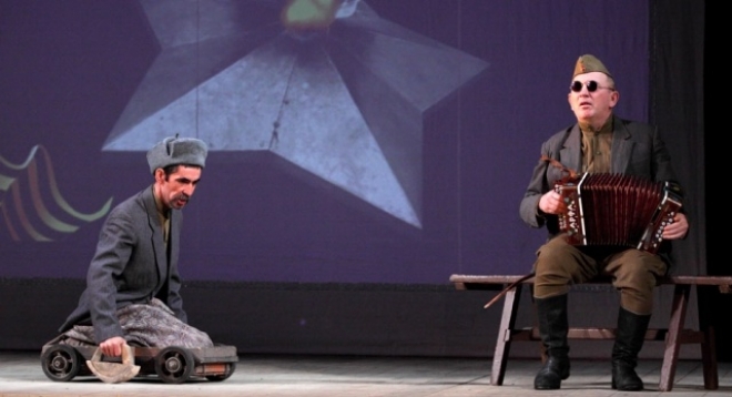 Дорогами войны