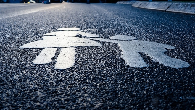 В Йошкар-Оле водитель «Мазды» сбил школьницу и пенсионерку