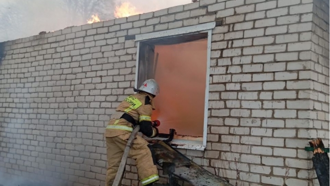 В Звениговском районе сегодня утром сгорел жилой дом