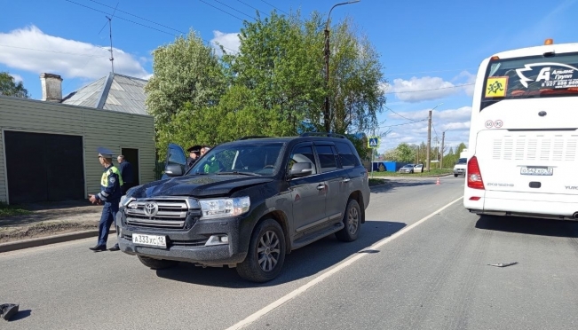 В Йошкар-Оле из-за аварии со смертельным исходом закрыт участок дороги на улице Дружбы