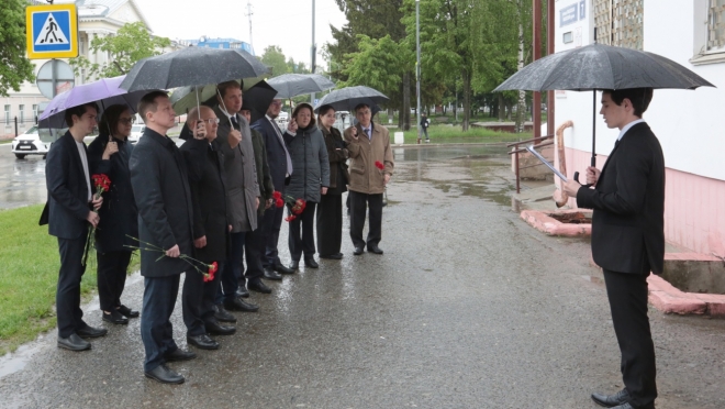 В Йошкар-Оле открыта мемориальная доска в честь Ксенофонта Санукова