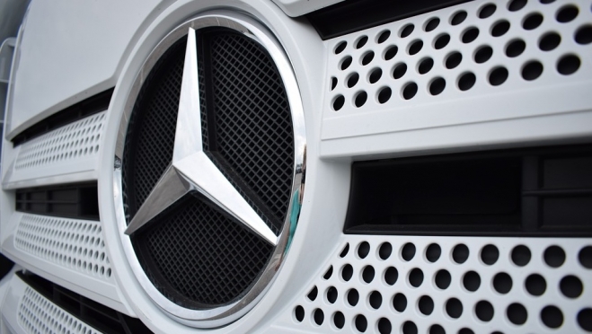 Полицейские Волжска незаконно изъяли у предпринимателя полуприцеп с грузом