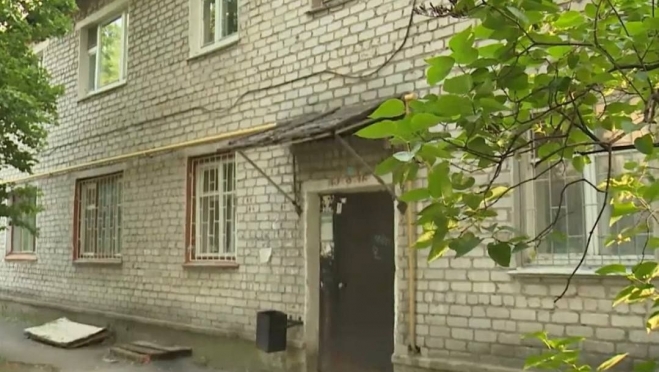 В Йошкар-Оле затопило подвал дома № 3 по улице Садовой