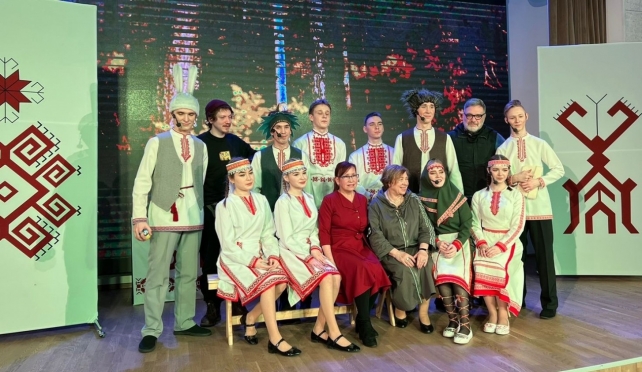 Танцевальные коллективы из Марий Эл выступили в Ресурсном центре НКО в Москве