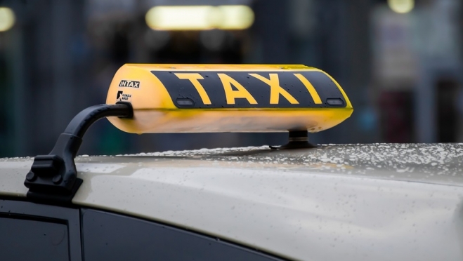 Сотрудники Росгвардии задержали таксиста, подозреваемого в краже