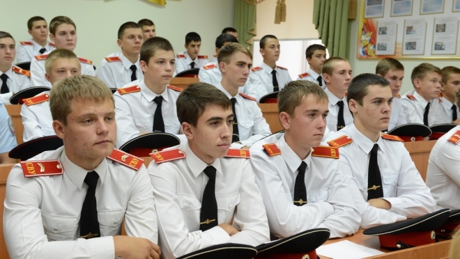 Выпускников Марий Эл приглашают в высшие учебные заведения МВД России