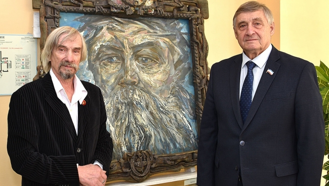 Председатель Госсобрания посетил «Царство Пчёл»