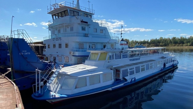 Теплоход «Чувашия» отправился на слипование в Марий Эл