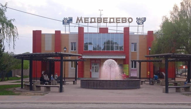 В Медведево завершили благоустройство Юбилейной площади