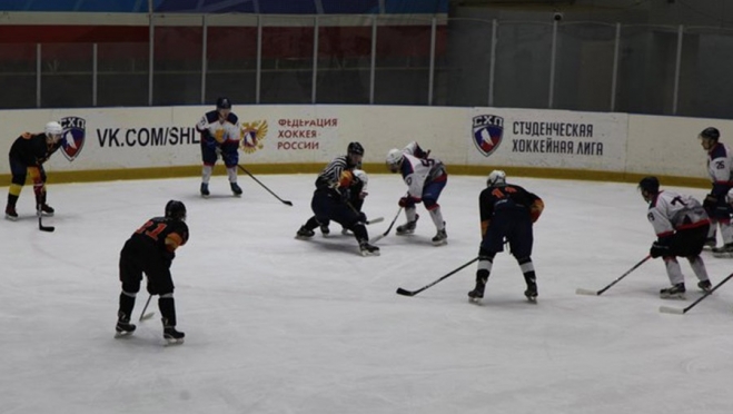 В Казани стартовал Кубок ПФО среди студенческих любительских хоккейных команд