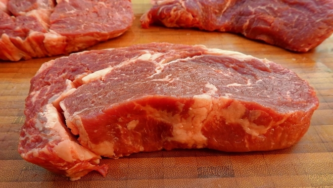 На ярмарке выходного дня продавали неклеймёное мясо