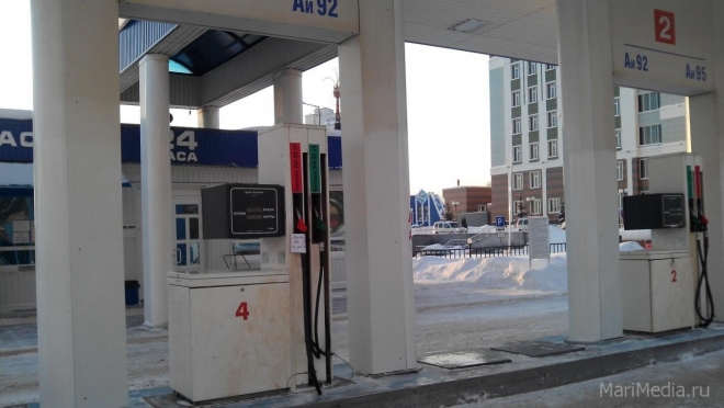 На АЗС недолив топлива превышает норму в два-три раза