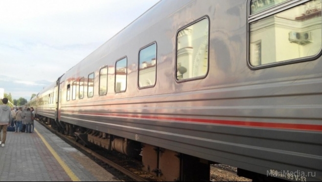 Со вторника 53 поезда будут временно отменены