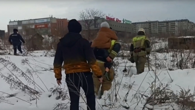 В Ижевске 9-летний ребёнок провалился в пруд