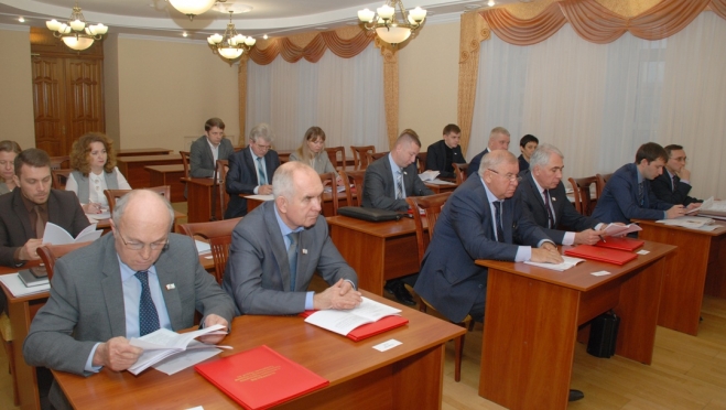 Законодательный орган Марий Эл до конца года проведёт три заседания