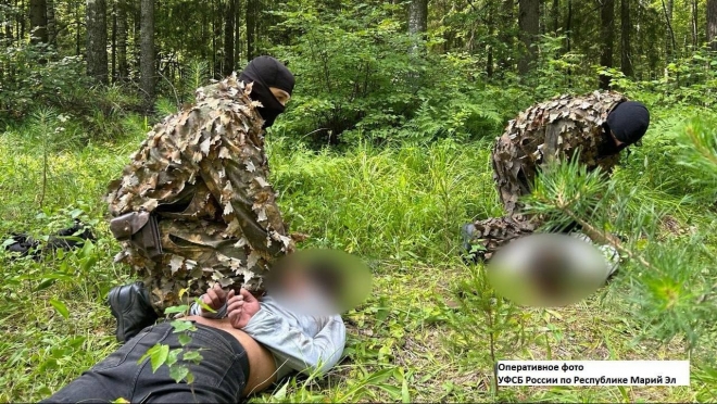 Двое иностранцев планировали сбыть огнестрельное оружие в Звениговском районе