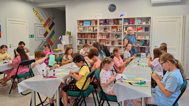 Модельная библиотека №1 в каникулы стала местом притяжения для юных йошкаролинцев