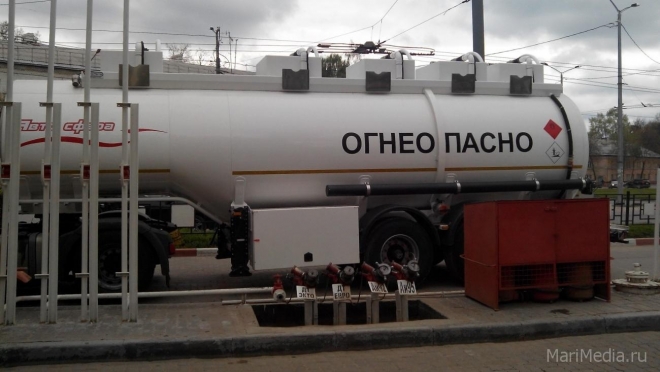 Российское правительство временно ограничило экспорт бензина и дизтоплива
