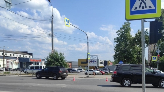 В Йошкар-Оле 20-летняя девушка-водитель сбила на перекрёстке человека