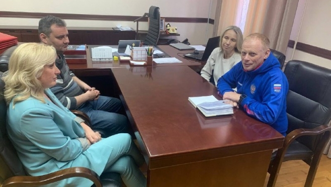 В Йошкар-Оле прошла встреча с главным тренером сборной России по триатлону