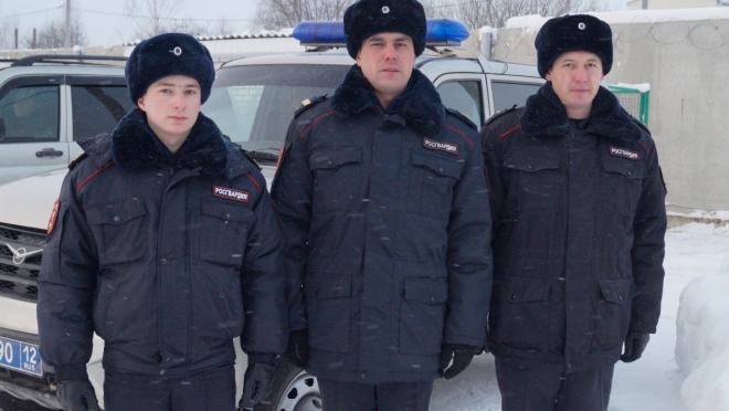 В Йошкар-Оле наряд Росгвардии задержал мужчину в кровавой одежде 18+