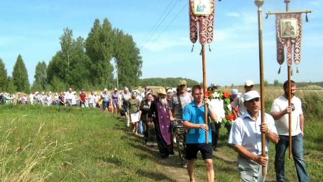 В Оршанском районе верующие пройдут 110 км Успенским крестным ходом