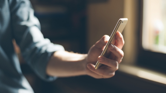 Tele2 и «Связной» продвигают eSIM