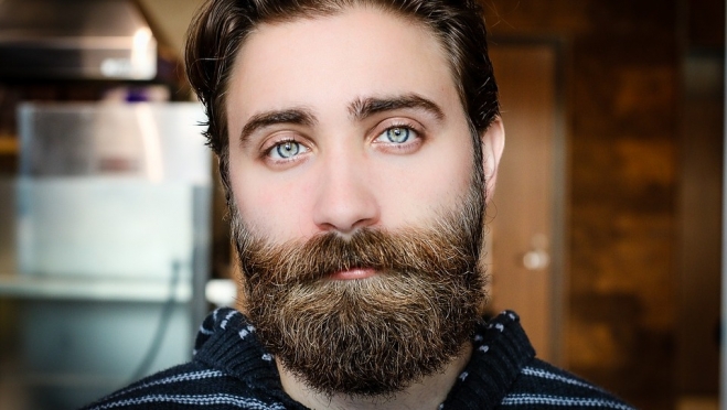 Гладковыбритые мужчины нравятся большинству женщин