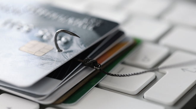 Житель Марий Эл может провести 6 лет в тюрьме за потраченные 8 тысяч с чужой карты