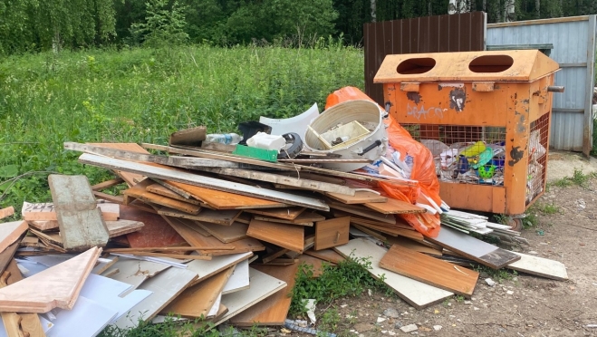 В Минстрое Марий Эл разъяснили, какой мусор считается  крупногабаритным
