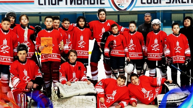 Хоккейная команда Йошкар-Олы завоевала бронзу на «Золотой шайбе» в Башкортостане