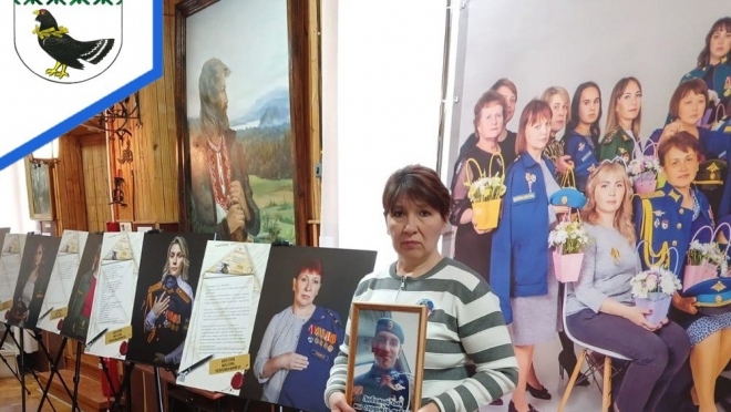 Выставка «Жена Героя. Мать Героя» приехала в Мари-Турек