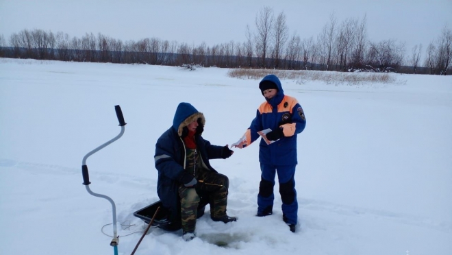 В Юрино на 100 квадратных метрах Волги может находиться только около 10 человек