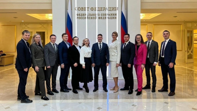 Мария Дорогова встретилась с коллегами в Совете Федерации