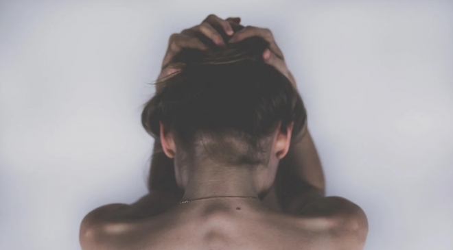 У кировской школьницы извлекли из желудка 300-граммовый клубок волос