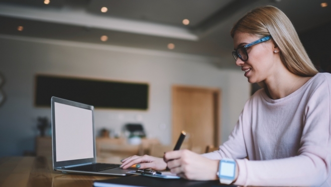 Студентов вузов могут перевести на удалёнку