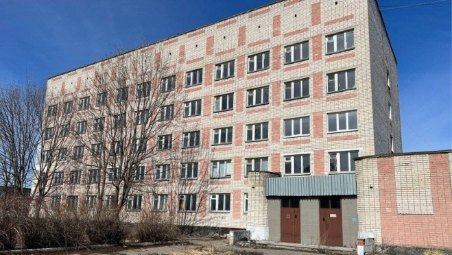 В центре военно-патриотического воспитания «Авангард» работают строители