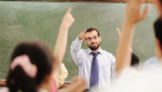 В Совете Федерации предложили повысить зарплаты учителям