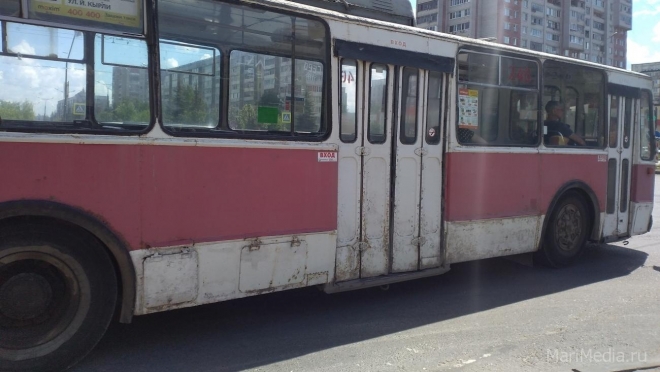 До конца недели троллейбусы №№ 6 и 10 не будут заезжать на Ремзавод