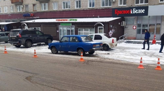 В Волжске в результате столкновения двух машин пострадала женщина-пешеход