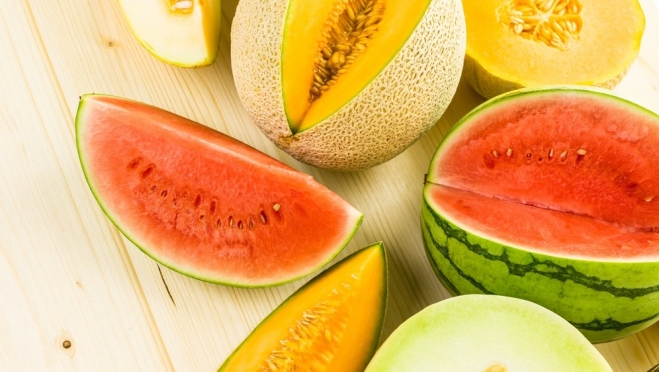 Какую опасность таят ранние арбузы и дыни: разъяснение врача-токсиколога