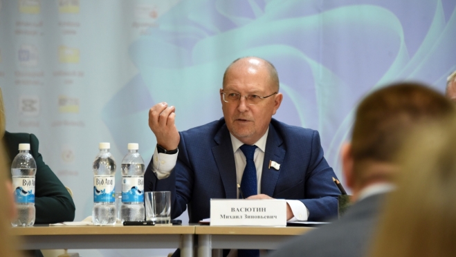 Председатель Госсобрания поздравил силовиков с профессиональным праздником