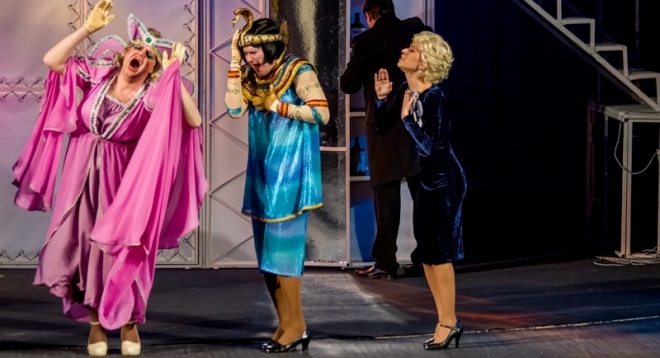 Примадонны