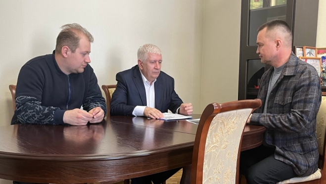 Жители Марий Эл пожаловались депутату Госдумы на растущие коммунальные платежи