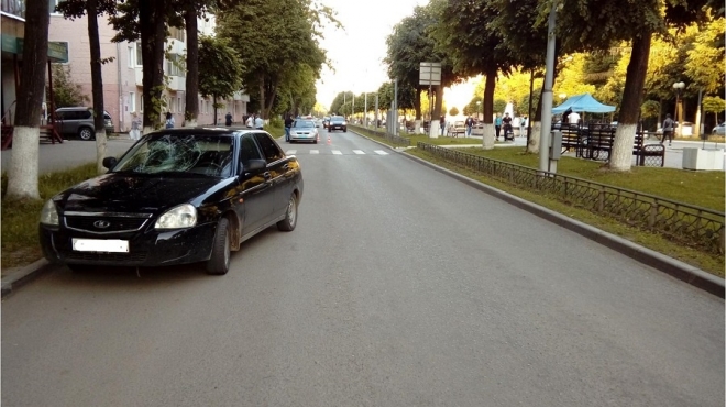 В Йошкар-Оле на бульваре Победы сбили мужчину с 5-летним мальчиком