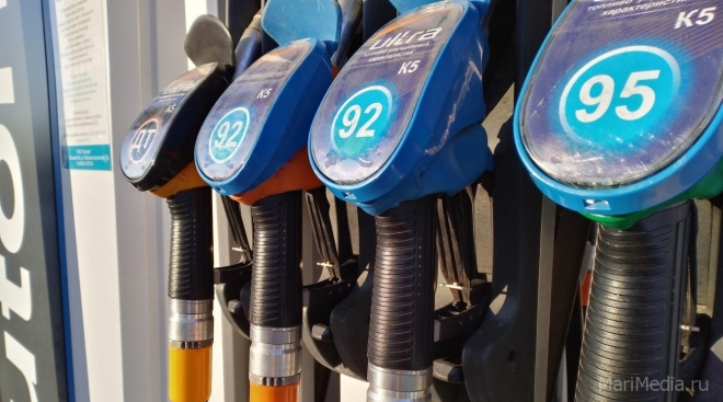 В Марий Эл цены на бензин за месяц не изменились